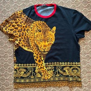 Versace mens tiger shirt, never worn!